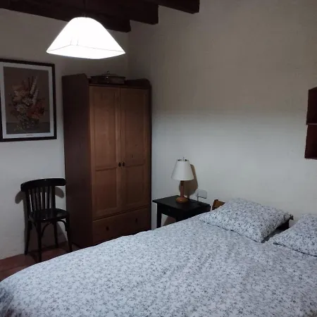Llar Compartida El Tupi Apartment Sant Juliá de Vilatorta Exterior photo